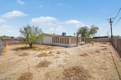 601 E Euclid Avenue, Phoenix, AZ 85042 - Photo 33