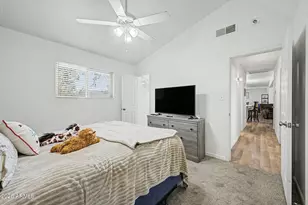 601 E Euclid Ave, Phoenix, AZ 85042 - Photo 21