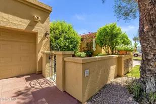 7330 E Palo Verde Dr, Scottsdale, AZ 85250 - Photo 7