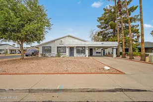 730 S Whiting Cir, Mesa, AZ 85204 - Photo 3