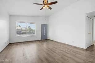 730 S Whiting Cir, Mesa, AZ 85204 - Photo 9