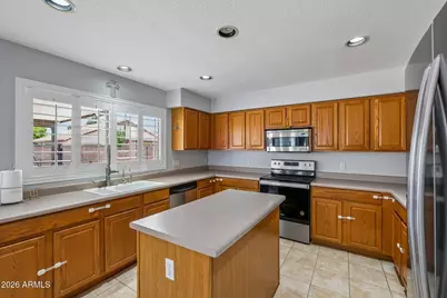 8653 W Quail Avenue, Peoria, AZ 85382 - Photo 15