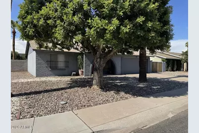 2840 W Michelle Drive, Phoenix, AZ 85053 - Photo 3