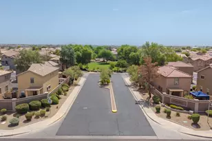9510 N 82nd Ln, Peoria, AZ 85345 - Photo 25