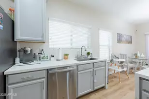 9510 N 82nd Ln, Peoria, AZ 85345 - Photo 13