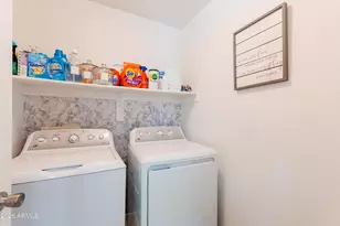 9510 N 82nd Ln, Peoria, AZ 85345 - Photo 17