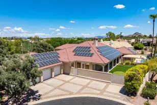 1431 W Caribbean Ln, Phoenix, AZ 85023 - Photo 43