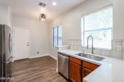 15881 N 74th Avenue, Peoria, AZ 85382 - Photo 11