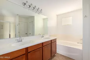 4262 E Carla Vista Dr, Gilbert, AZ 85295 - Photo 23