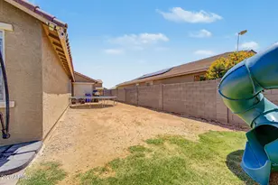 18146 W Robin Ln, Surprise, AZ 85387 - Photo 35