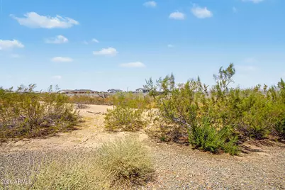 18146 W Robin Lane, Surprise, AZ 85387 - Photo 33