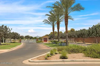 6315 S 24th Place, Phoenix, AZ 85042 - Photo 41