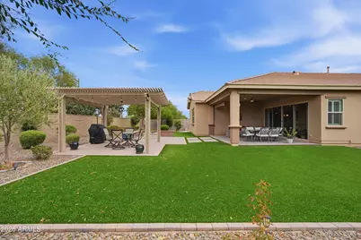 18668 N Jameson Drive, Maricopa, AZ 85138 - Photo 25