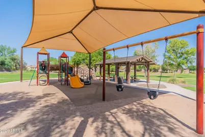 18668 N Jameson Drive, Maricopa, AZ 85138 - Photo 37