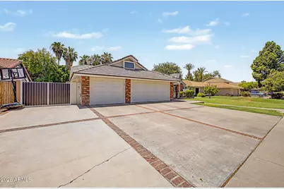 517 E Merrill Avenue, Gilbert, AZ 85234 - Photo 3
