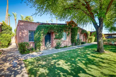 3012 N 32nd Street #35, Phoenix, AZ 85018 - Photo 1
