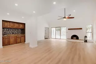 4105 E Larkspur Dr, Phoenix, AZ 85032 - Photo 3