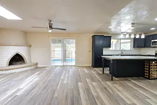 1909 Devonshire Dr, Sierra Vista, AZ 85635 - Photo 9