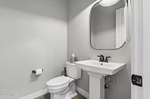 2905 E Los Gatos Dr, Phoenix, AZ 85050 - Photo 23