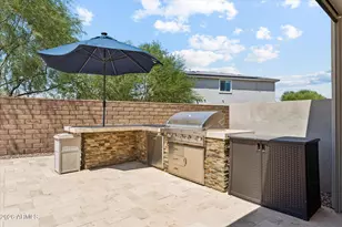 2905 E Los Gatos Dr, Phoenix, AZ 85050 - Photo 47