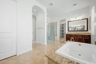 2923 E Constance Wy, Phoenix, AZ 85042 - Photo 17