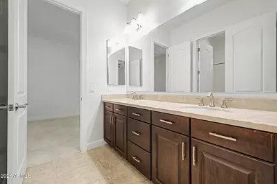 2923 E Constance Way, Phoenix, AZ 85042 - Photo 29