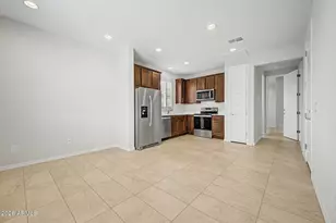 16721 W Whispering Wind Dr, Surprise, AZ 85387 - Photo 15