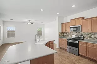 10397 W Foothill Dr, Peoria, AZ 85383 - Photo 13