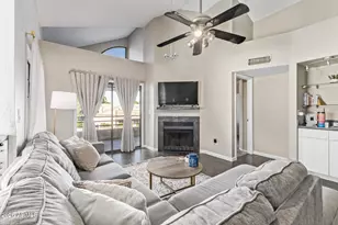 10301 N 70th St, Paradise Valley, AZ 85253 - Photo 5
