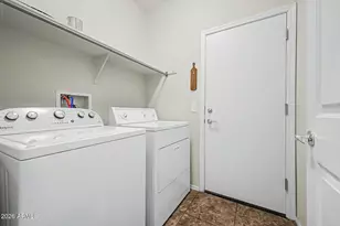 17549 W Pinnacle Vis Dr, Surprise, AZ 85387 - Photo 27