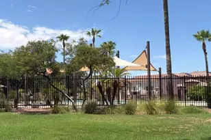 17549 W Pinnacle Vis Dr, Surprise, AZ 85387 - Photo 35