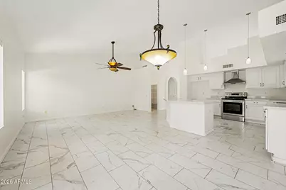 655 W Silver Creek Road, Gilbert, AZ 85233 - Photo 9