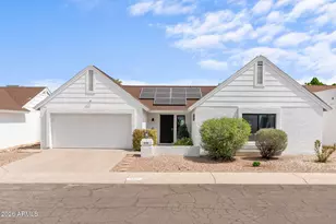 3310 E Wescott Dr, Phoenix, AZ 85050 - Photo 1