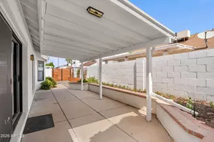 3310 E Wescott Dr, Phoenix, AZ 85050 - Photo 23