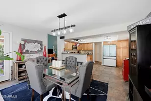 1330 E Angela Dr, Phoenix, AZ 85022 - Photo 9