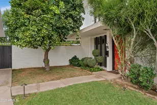 1902 E Medlock Dr, Phoenix, AZ 85016 - Photo 33