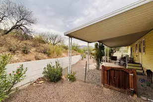 34800 S Mesquite Dr, Black Canyon City, AZ 85324 - Photo 33