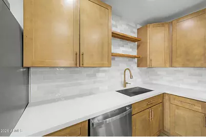 5712 W Orangewood Avenue, Glendale, AZ 85301 - Photo 17