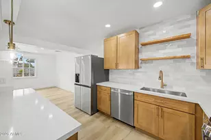 5712 W Orangewood Ave, Glendale, AZ 85301 - Photo 15