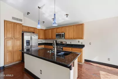 2419 S Walnut Drive, Chandler, AZ 85248 - Photo 5