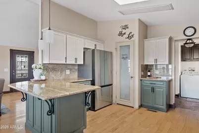 3700 S Tomahawk Road #42, Apache Junction, AZ 85119 - Photo 7