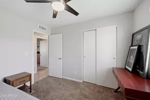 2566 E Villa Rita Dr, Phoenix, AZ 85032 - Photo 15
