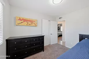 2566 E Villa Rita Dr, Phoenix, AZ 85032 - Photo 17