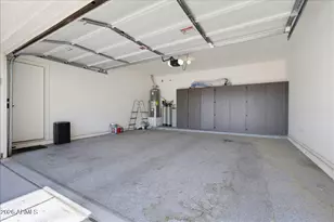 2246 E Fraktur Rd, Phoenix, AZ 85040 - Photo 23