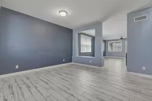 2246 E Fraktur Rd, Phoenix, AZ 85040 - Photo 5