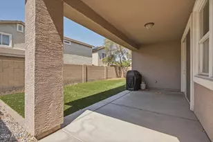 2246 E Fraktur Rd, Phoenix, AZ 85040 - Photo 25