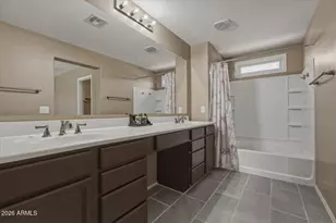 2246 E Fraktur Rd, Phoenix, AZ 85040 - Photo 17