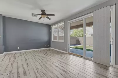 2246 E Fraktur Road, Phoenix, AZ 85040 - Photo 11