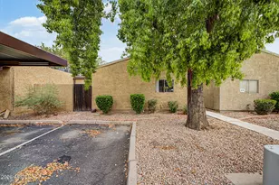 827 S Hacienda Dr, Tempe, AZ 85281 - Photo 19