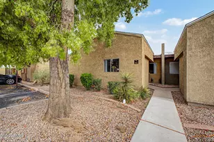 827 S Hacienda Dr, Tempe, AZ 85281 - Photo 21